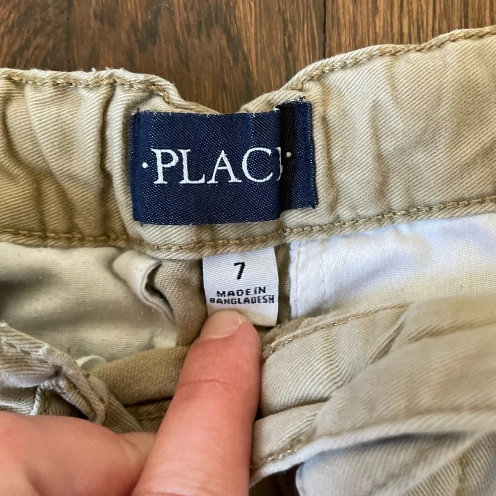 Children’s place khaki shorts